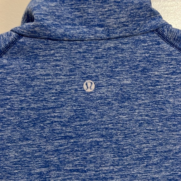 Men’s Lululemon quarter zip - Picture 2 of 3